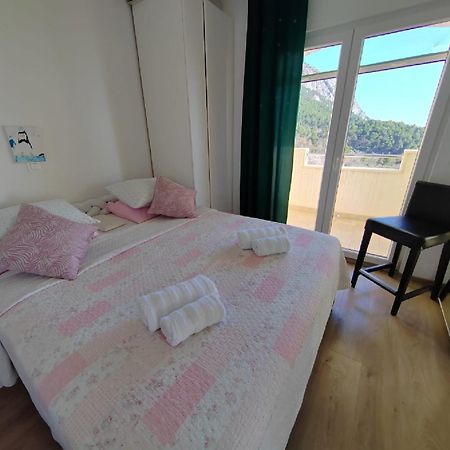 Apartment Maris Макарска Стая снимка