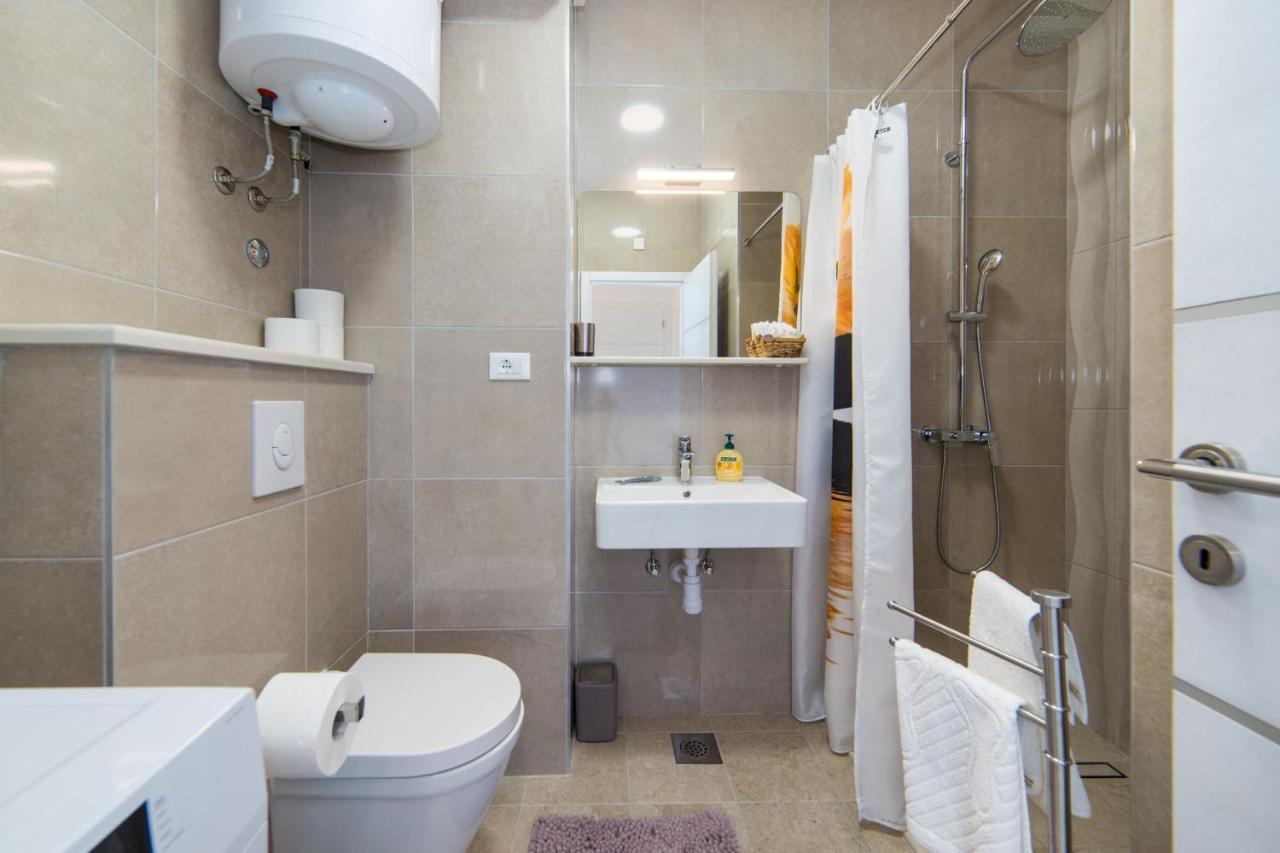 Apartment Maris Макарска Екстериор снимка